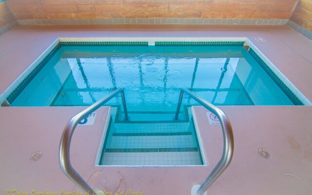 Baymont Inn And Suites La Cros