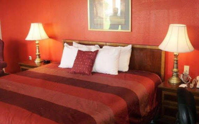 Rodeway Inn Lawrenceburg