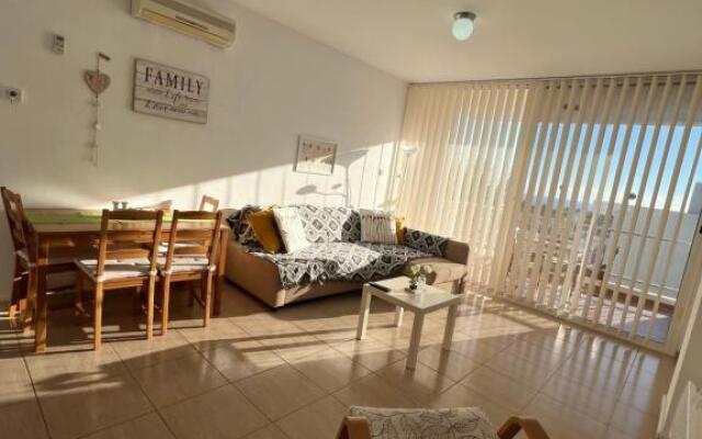 Sea view 1bed apartment with pool in Peyia B15