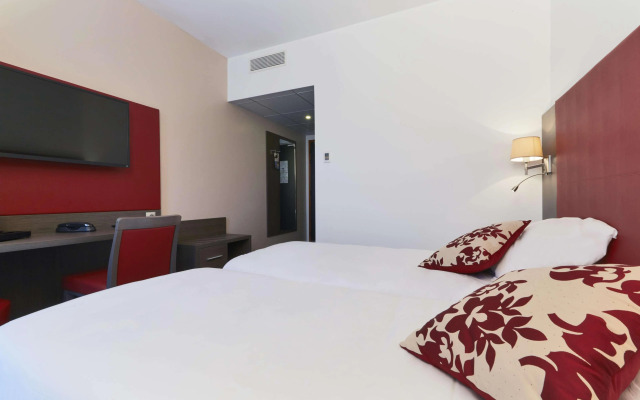 Hôtel Kyriad Saint Quentin en Yvelines - Montigny