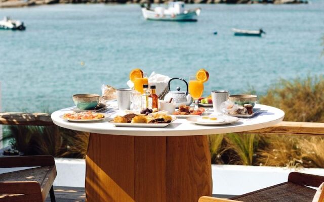 Avgoustos Suites - Adults only