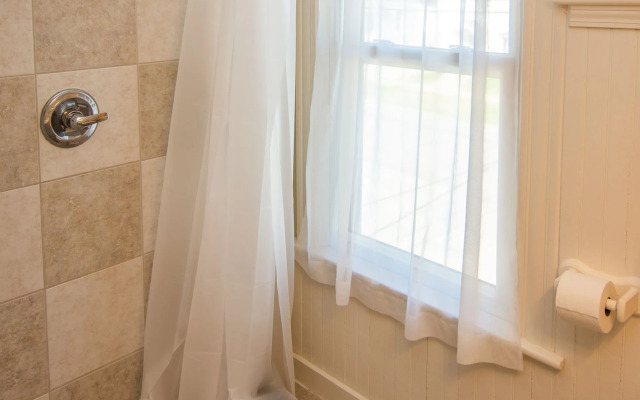 Serendipity Resort & Suites