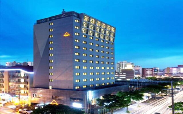 L&L Central Hotel