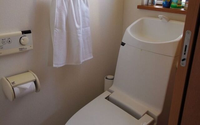 Trailside Apartments & Chalet