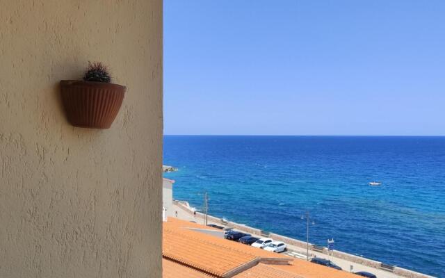 Welcomely - Marina Bay