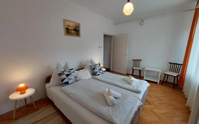 Barbara Apartmanház