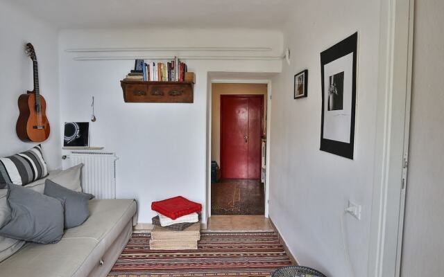 Radici Sea View Apartment With Balcony