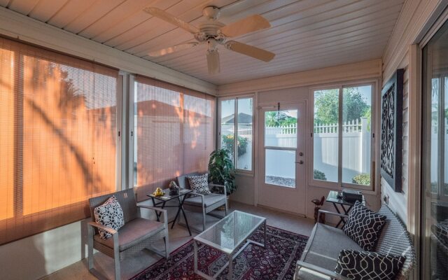 Estill Avenue 1240 by White Pelican VR