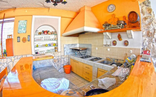 Apartments Vrcevan 811