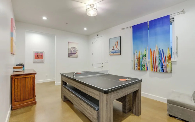 Stunning Getaway < 1 Mi to Grover Beach!