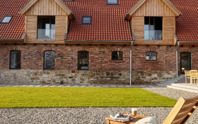 mein.wolfsburg - hotel auf dem rittergut (vorm. Yard Boarding Hotel)