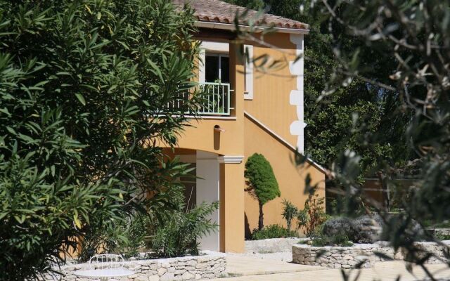 Gîte - Au Soleil Ocre Avignon