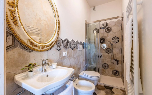 Amazing Apartment in Vinci With Wifi and 1 Bedrooms