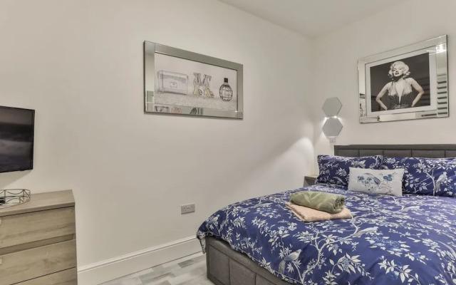 The Monroe, Luxury for up to 4 Guests