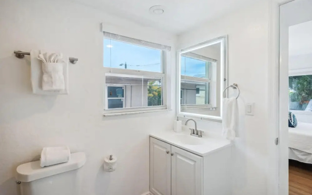 Beach Livin 3 - 3 Bedroom Upstairs