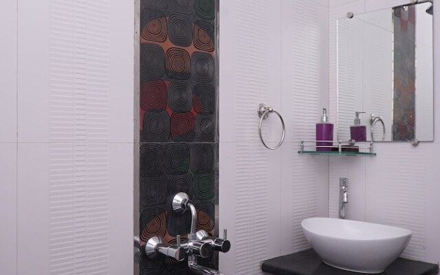 OYO 22738 Home Gorgeous 4BHK Lonavala