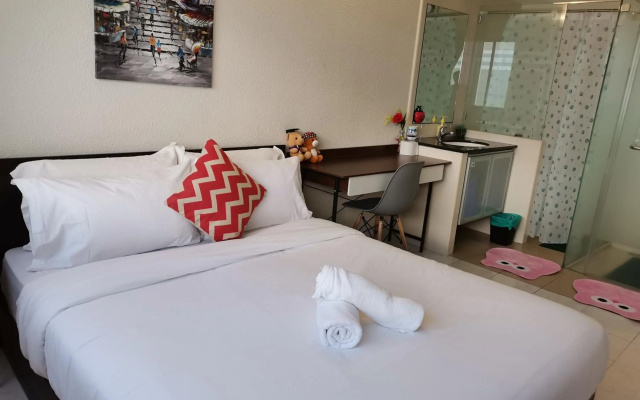 InvincibleSeaview Batu Ferrighi Sri Sayang 無敵海景 2-5 – Guest Rooms – Batu Ferringhi
