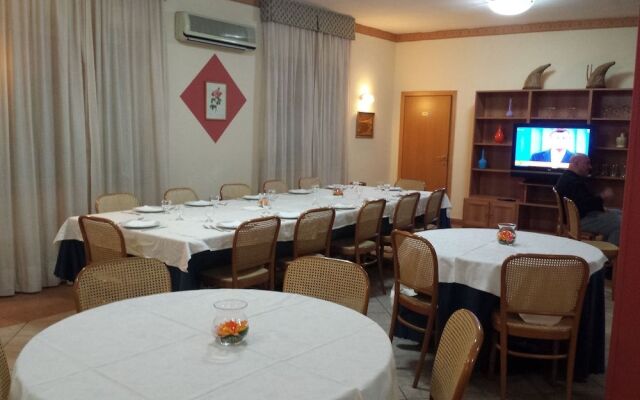 Thair Hotel