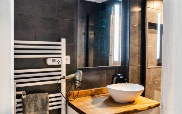 Les Anemones 6 Places