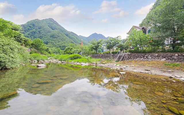 Danyang Sky Dream Pension