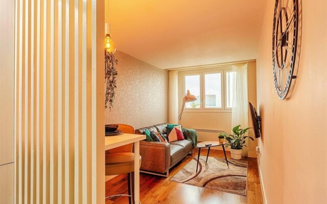 Luxury 9ine Beautiful Broad Street Apartment