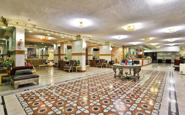 Oyo 395 Al Hafof Hotel