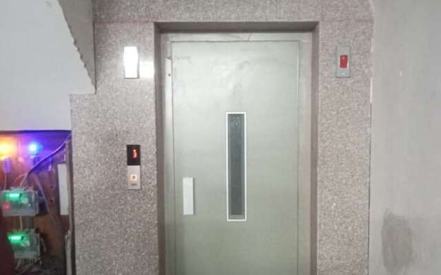 Goroomgo Hotel Shivay Varanasi