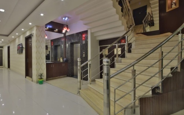 Hotel KNK International