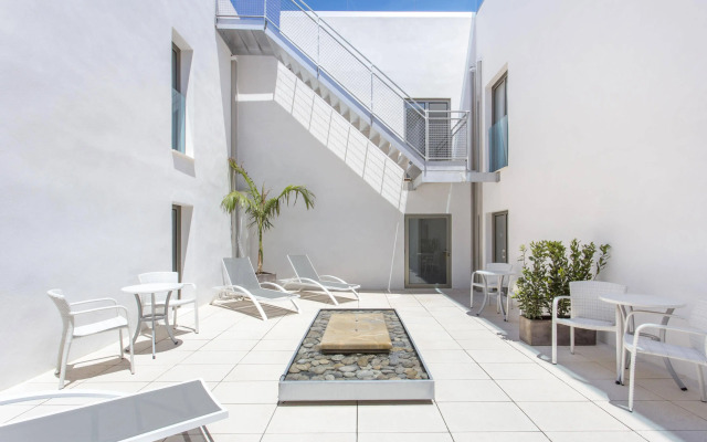 Llaut Boutique Hotel