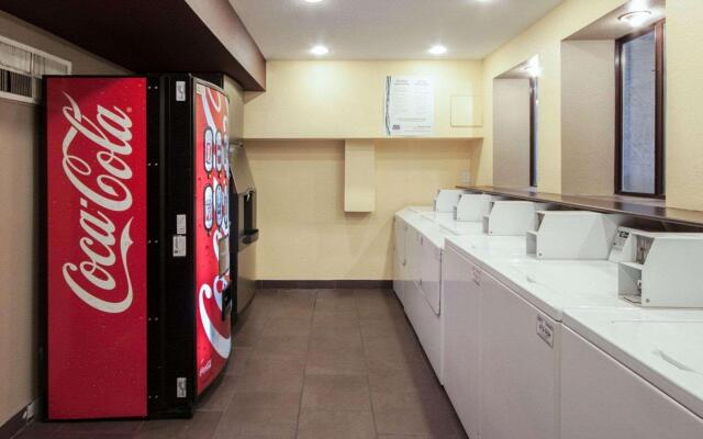 Quality Inn Airport East