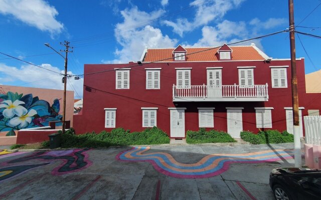 Catherine Suites