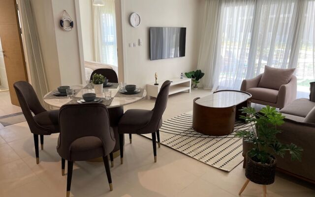 Marassi 1 bedroom with garden in marina