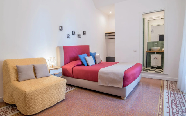 Napoliamo Guest House