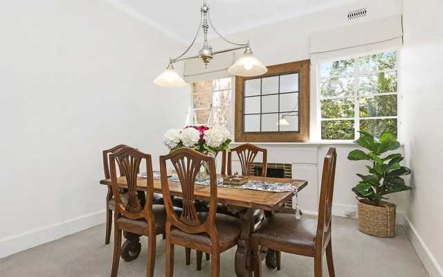Boutique Stays - Frankie's Place