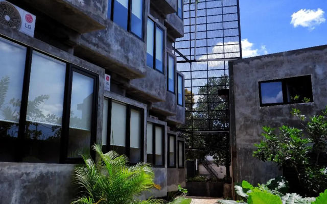 Guest House 555 NKI