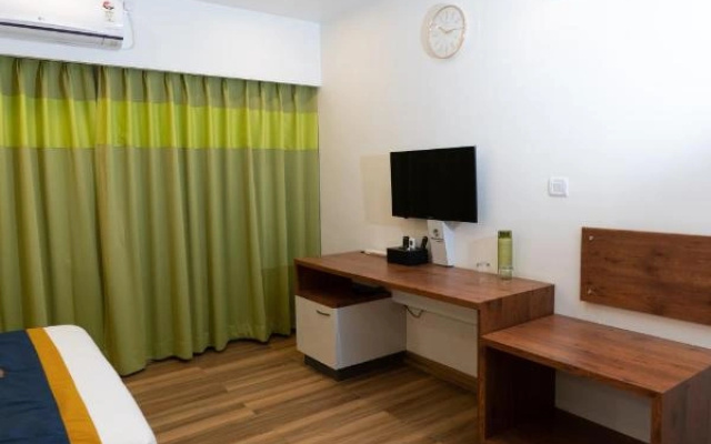 Regal Suites