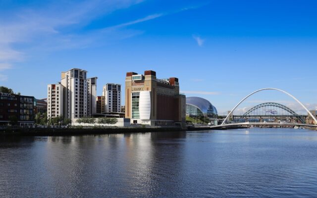 Spacious 2 Bed Newcastle City Centre Apartment