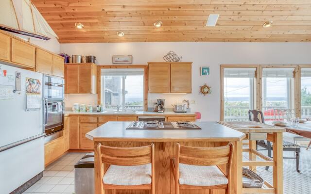 Amazing Ocean Views (MCA 448)