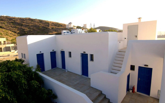 Avra Pension