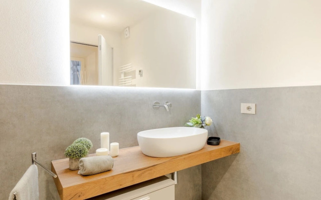 Cortile Moderno Apartment