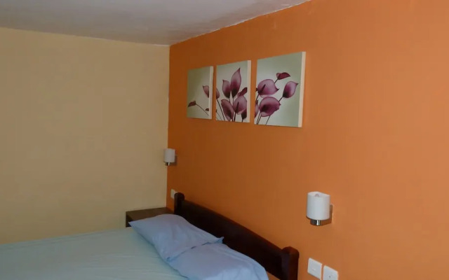 Le Cactus Guesthouse