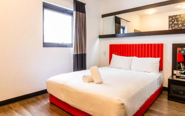 Essence Hotel Carlton