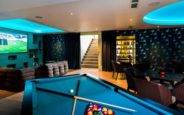 Hotel Xenia, Autograph Collection