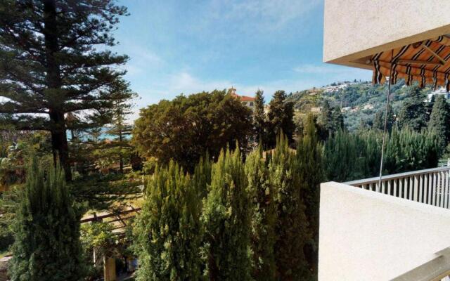 Appartement Menton, 2 pièces, 4 personnes - FR-1-196-203