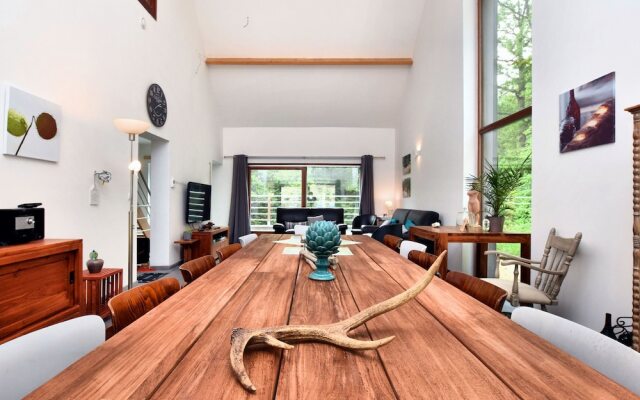 Luxurious Holiday Home in Beauraing with Sauna