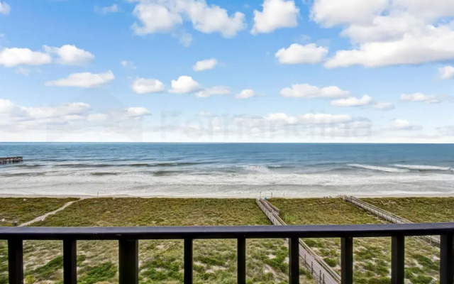 Amelia South B7 by RedAwning