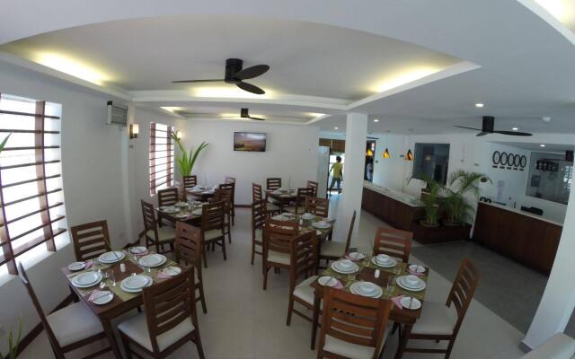 Ariston Dhangethi Inn