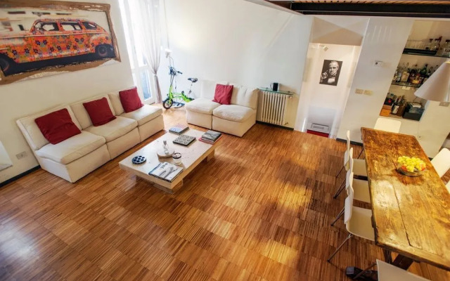 Portico - WR Apartments