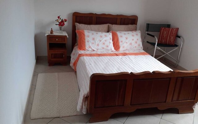 Assafarge-2bedroom-1bathroom-garden