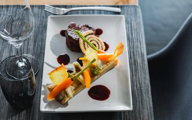 Anova Hotel & Spa